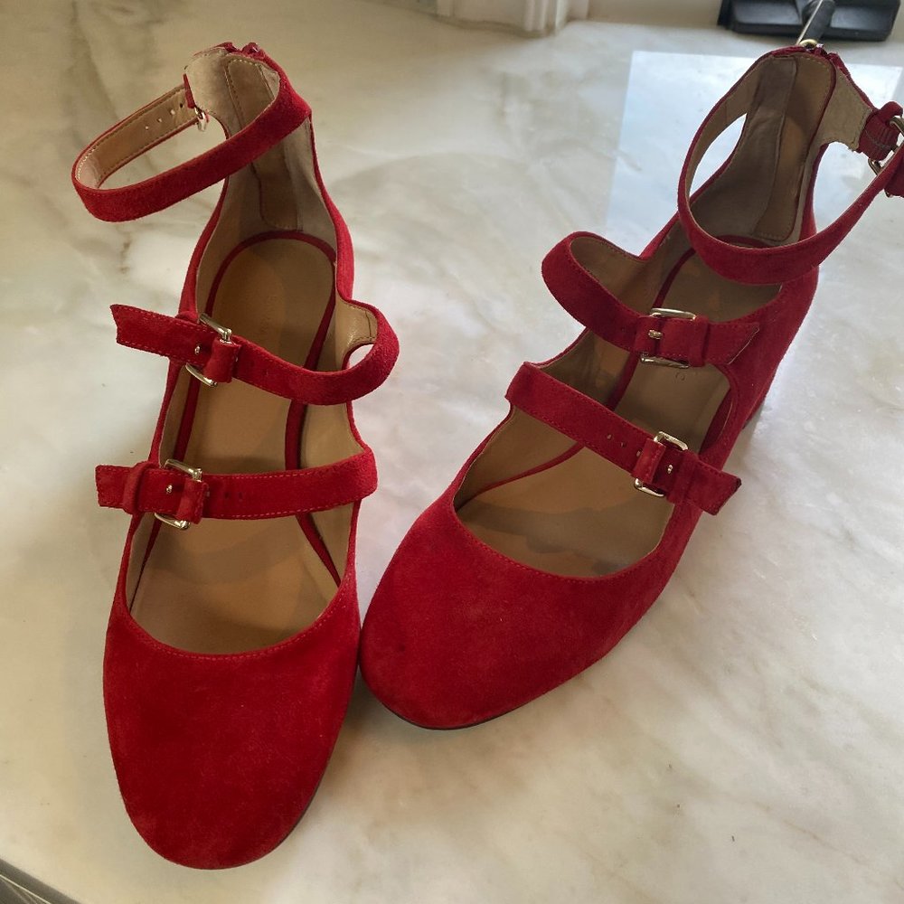 Banana Republic red suede pumps buckle straps